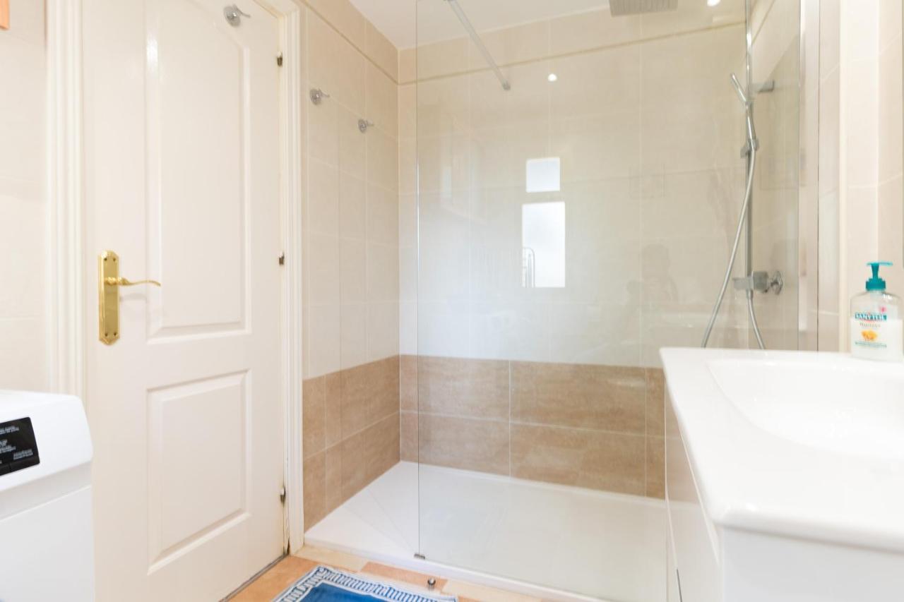 Romana Playa Studio With Sea View Daire Marbella Dış mekan fotoğraf